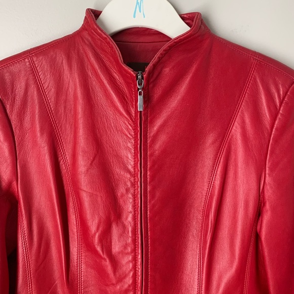 Danier deep red XS leather blazer - Picture 5 of 15